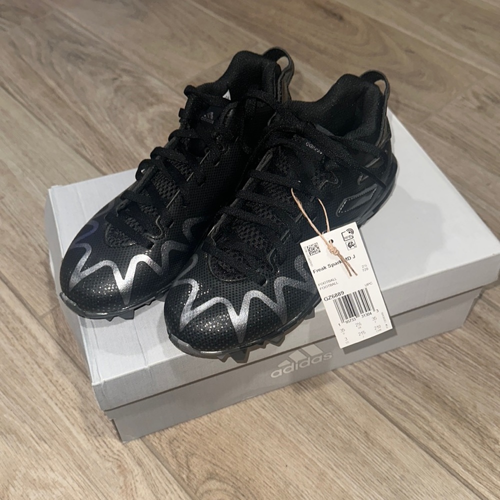 Brand New 
Adidas Freak Spark Preschool Boys' Football Cleats